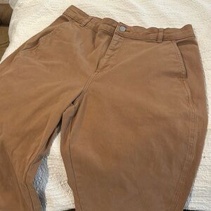 Utility barrel pants. Excellent condition. Toasted Coconut color. Size 16